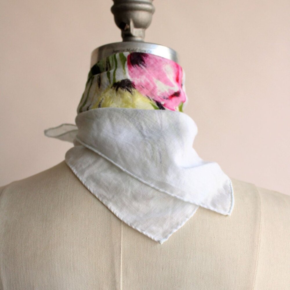 Vintage 1960s Scarf, Tulip Print Cotton Handkerchief - Picture 5 of 9
